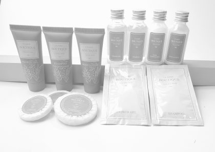 Tekstila un viesmīlības aprīkojuma veikals 25 Alternative view of Apavu švamme kastītē Boutique