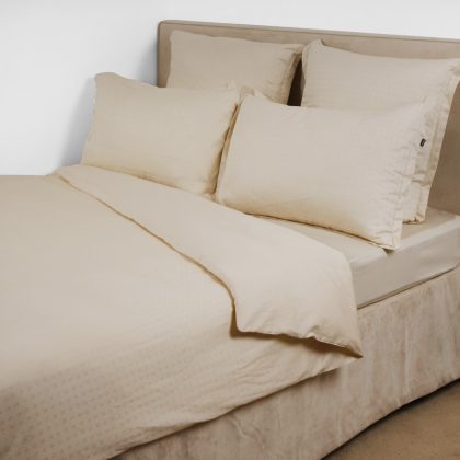 Vienkrāsainā gultas veļa